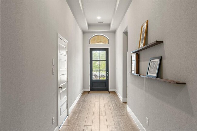 Building Photo - 27114 Sofia Forest Dr