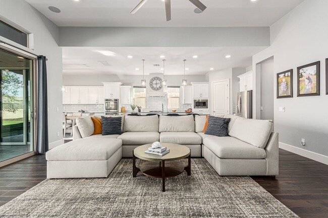 Building Photo - Your dream entertainer's home is here!