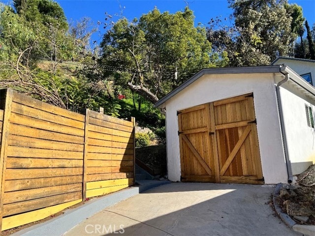 Building Photo - 1866 N Ave 56