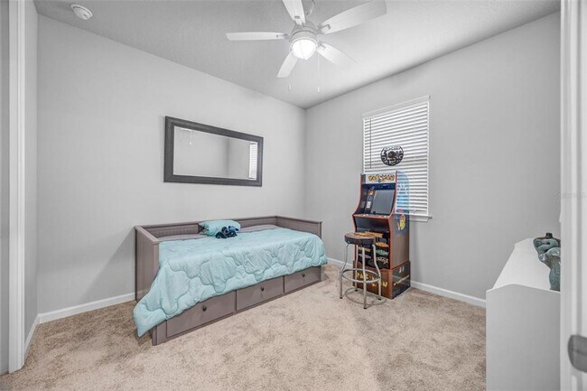 Building Photo - 5886 Timberdale Ave