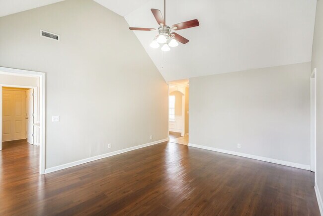 Building Photo - 4229 Nandina Ct