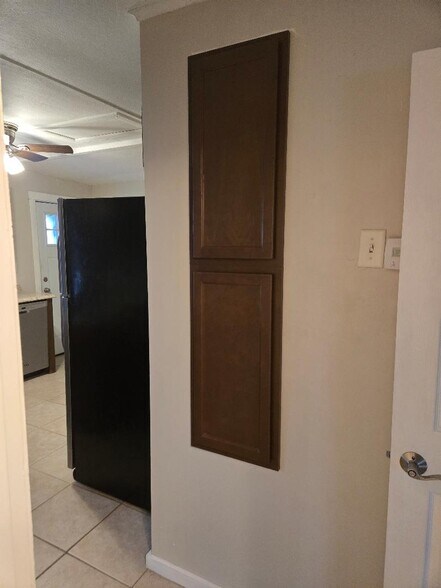 Building Photo - 955 Aragon Ave