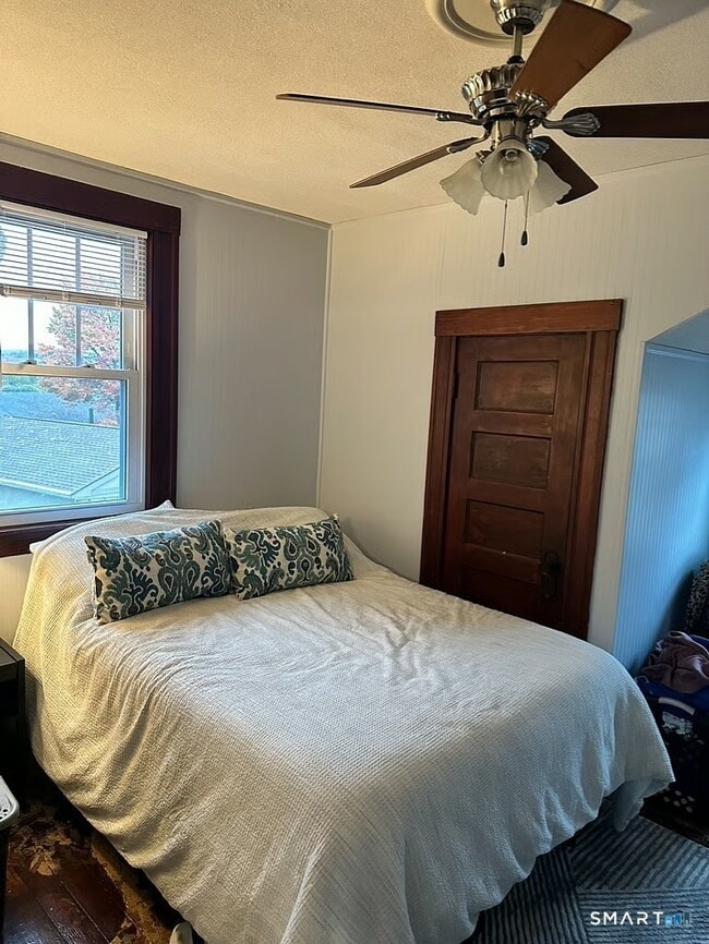 Building Photo - 23 Konstin Pl