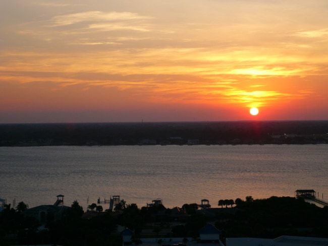 Building Photo - 3003 S Atlantic Ave