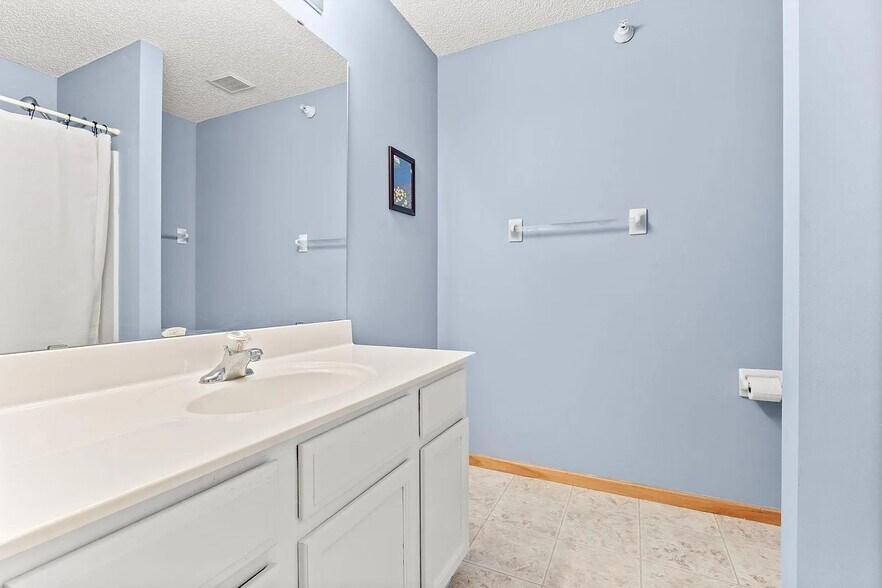 Building Photo - 3864 Abercrombie Ln