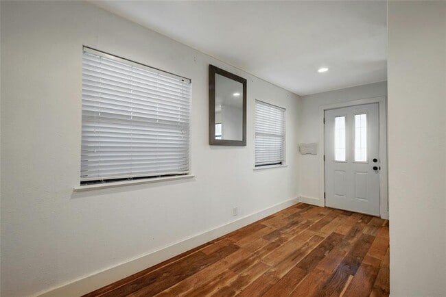 Building Photo - 6803 Santos St