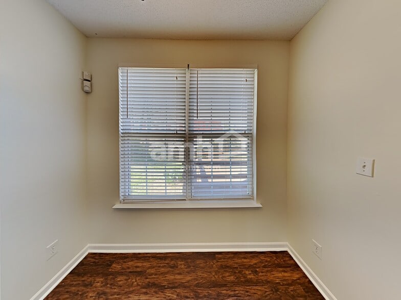 Building Photo - 14842 Jerpoint Abby Dr