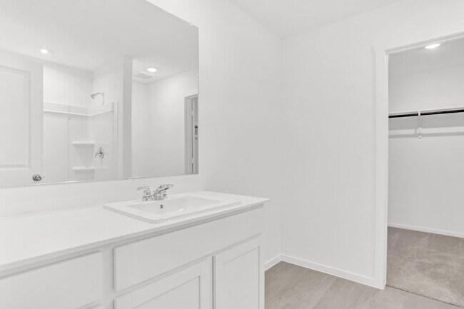 Building Photo - 1009 Macnab Dr