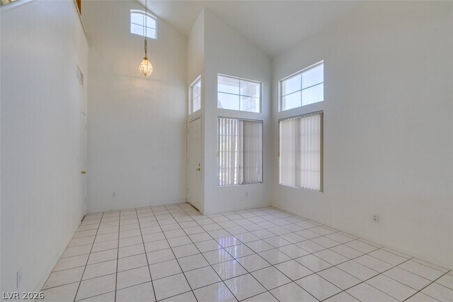 Building Photo - 1109 Torington Dr