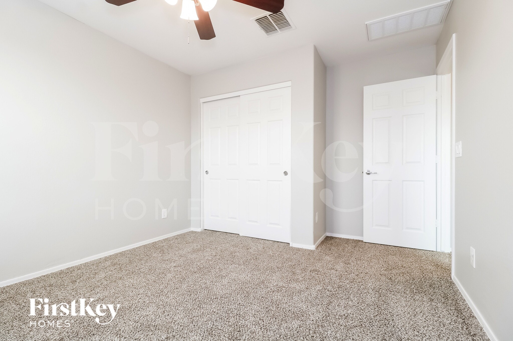 Building Photo - 21158 W Holly St