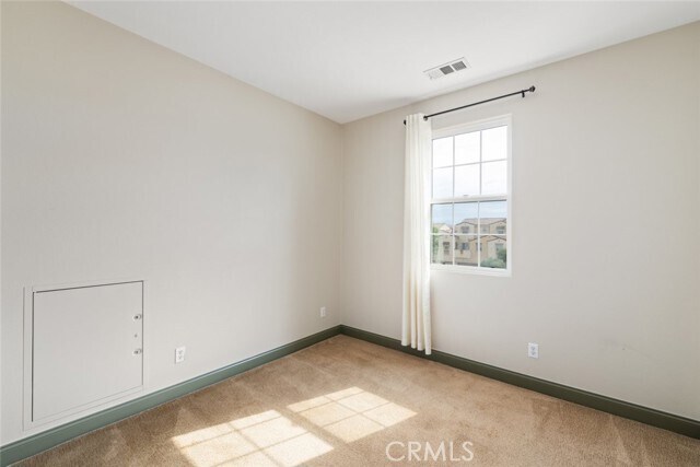 Building Photo - 31161 Sunflower Way