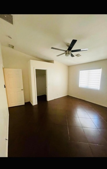 Building Photo - 13205 Santa Ysabel Dr