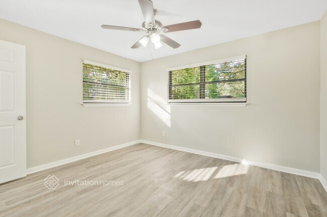 Building Photo - 6727 Calvados Ave