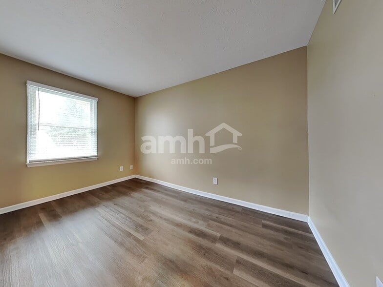 Building Photo - 510 Arlington Dr