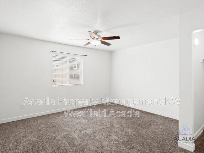 Building Photo - 664 N 130 E