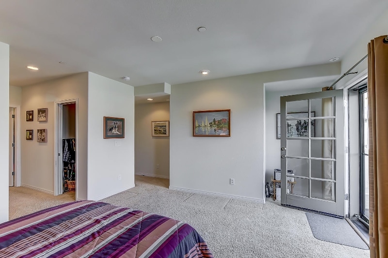 Building Photo - 440 Laramie Blvd