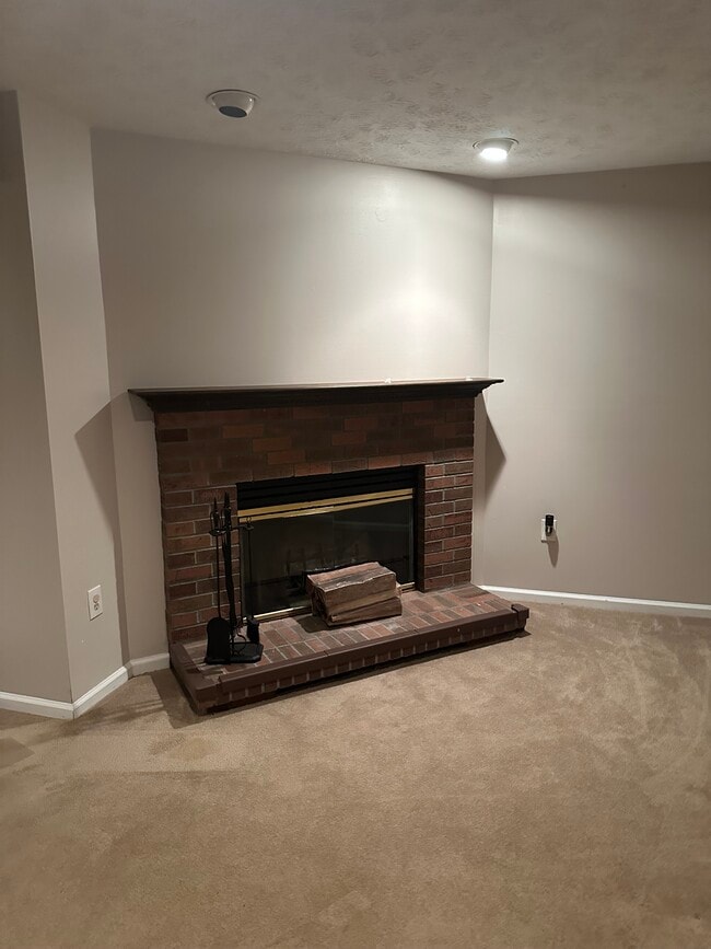 Building Photo - 12627 Wrightwood CT