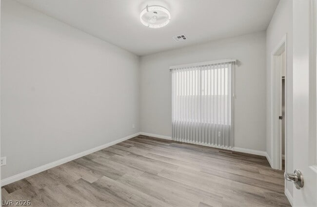 Building Photo - 1058 Willow Berry Ave