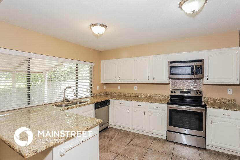 Building Photo - 6515 Forestview Dr