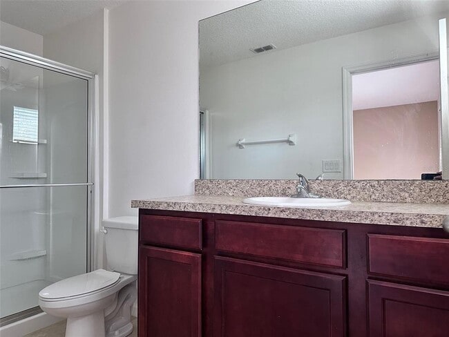 Building Photo - 1603 Chelsea Dr