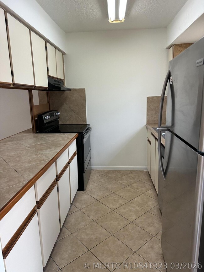 Building Photo - 4703 Pier Dr