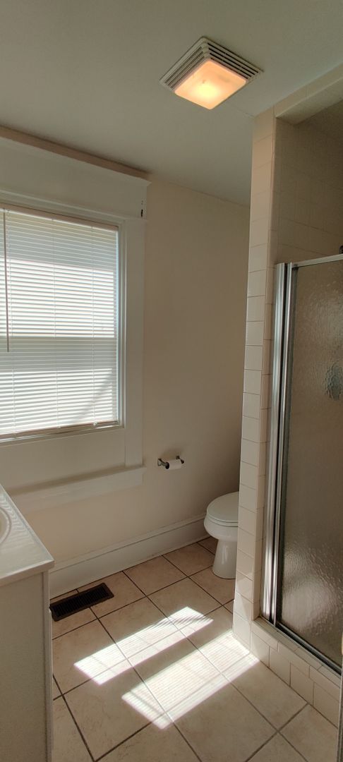 Building Photo - three bedroom home in Midlothian