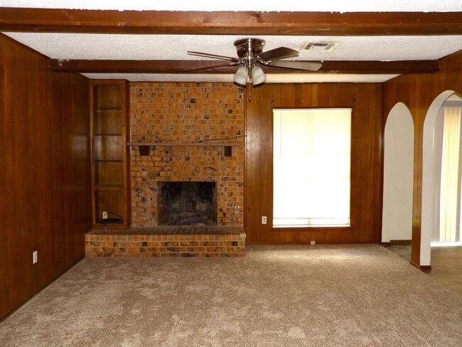 Building Photo - 7904 NW Terrace Hills Blvd