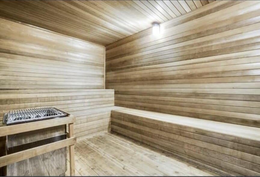 Building Photo - 3225 Turtle Creek Blvd