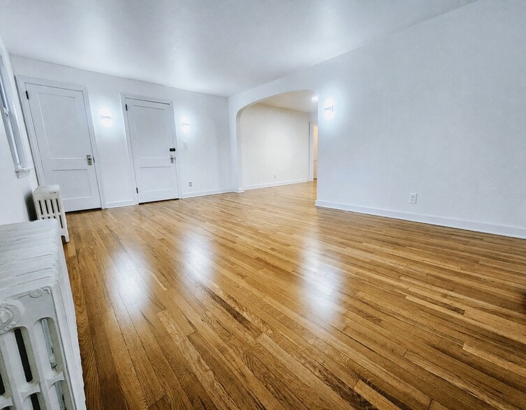 Building Photo - 726 Chenango St