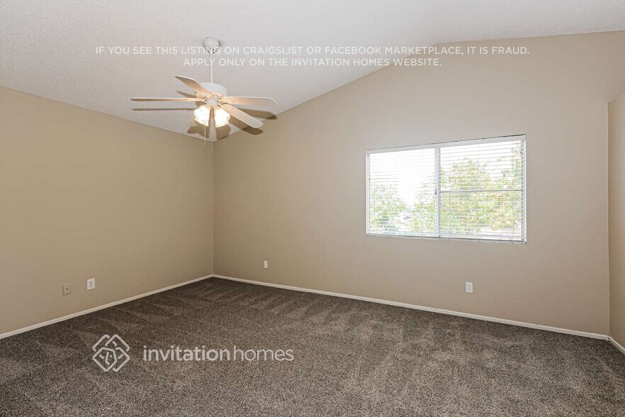 Building Photo - 2699 W Calle Vista Dr