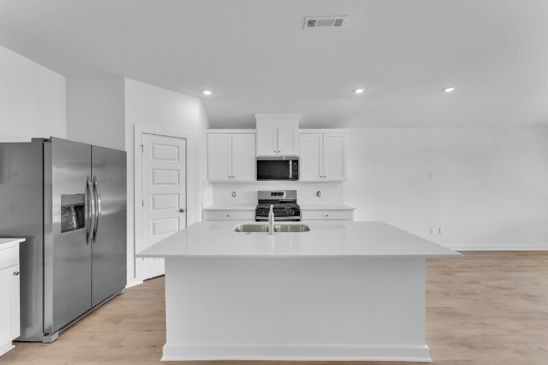 Building Photo - 4671 W Aurora St