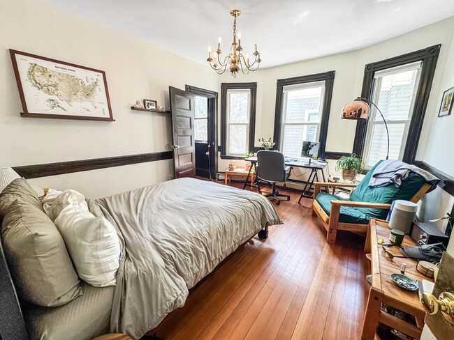 Building Photo - 52 Fayette St