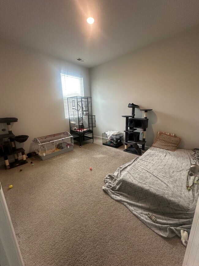 Building Photo - 6019 Hunters Village Dr