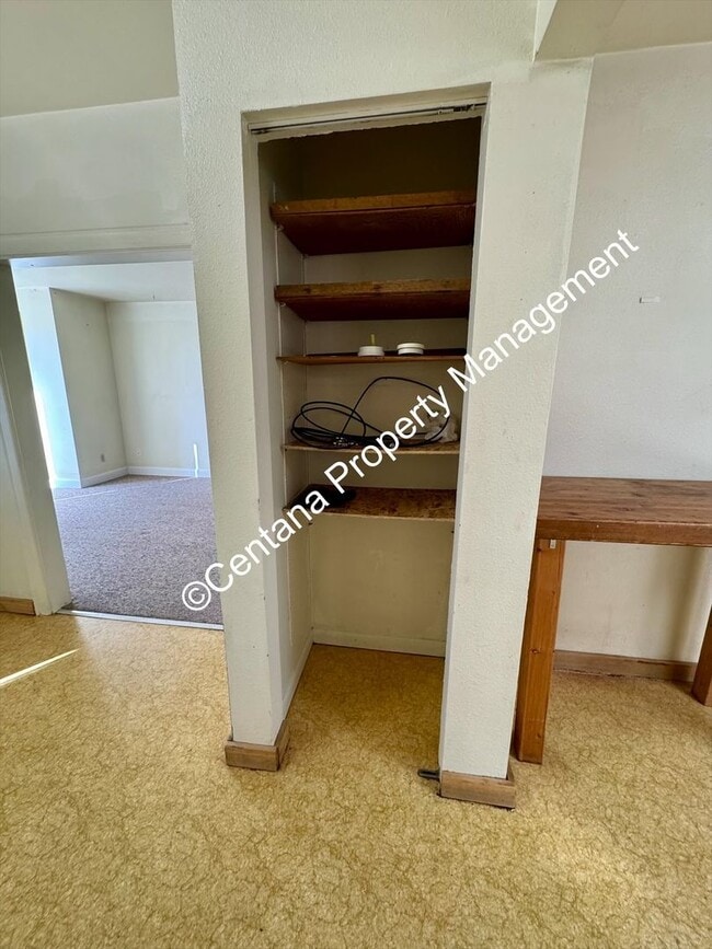 Building Photo - 2 bedroom 1 Bath House