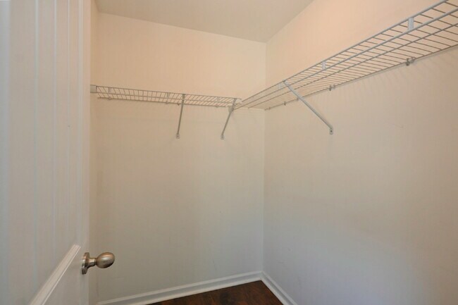 Building Photo - 167 Cobblestone Pl Dr
