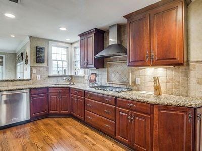 Building Photo - 4325 Grassmere Ln