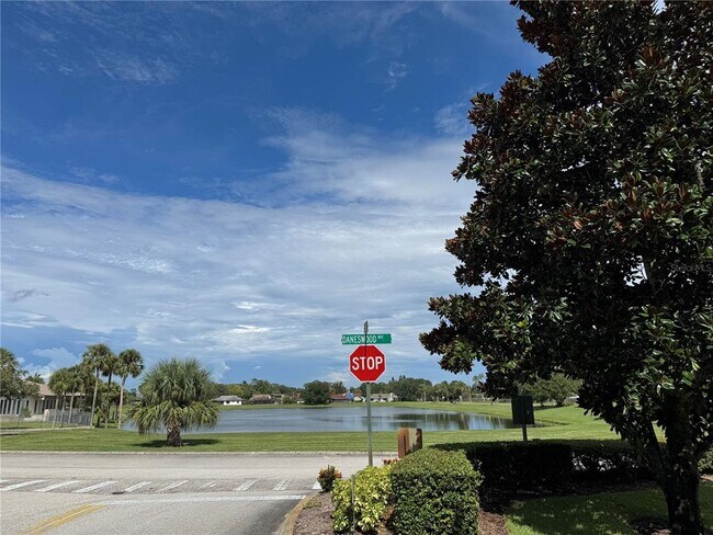 Building Photo - 1570 Barking Deer Cove