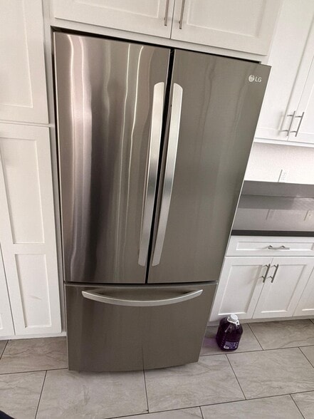 Building Photo - 446 W 126th St