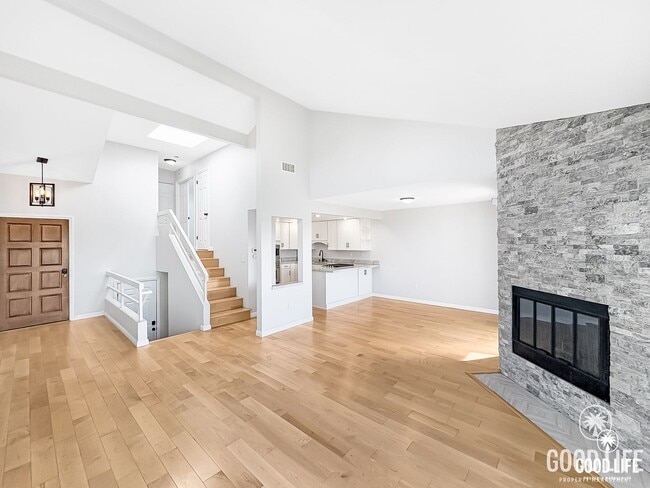 Primary Photo - Modern Coastal Property In Gated Encinitas Community | 3BD/2.5BA w/Garage
