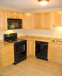 Kitchen - Kelly Creek Apartments