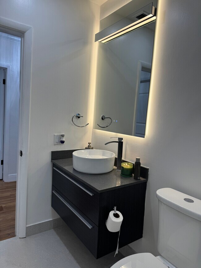 Building Photo - 8366 SW 37th St