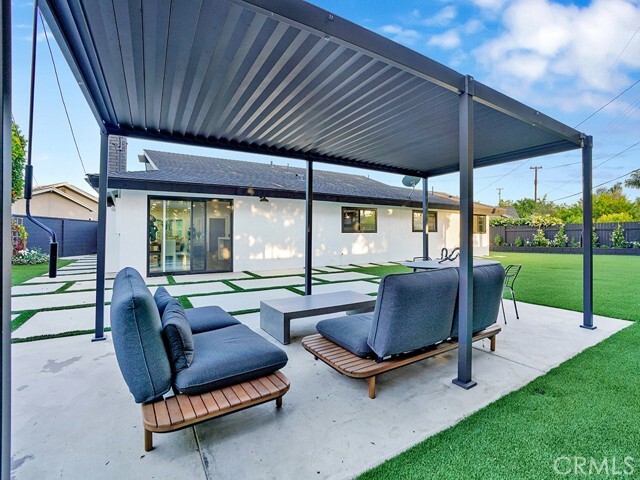 Building Photo - 737 Paseo Pl