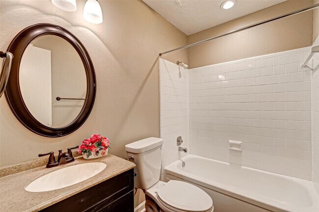 Building Photo - 3915 Stovepipe Ln