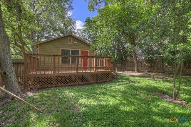 Building Photo - 1630 Katy St