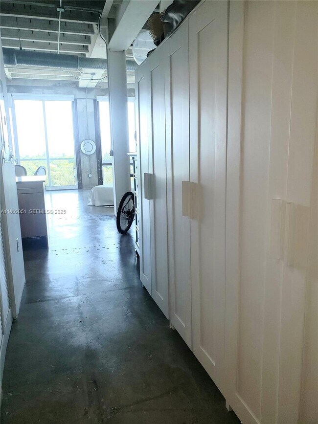 Building Photo - 8101 Biscayne Blvd