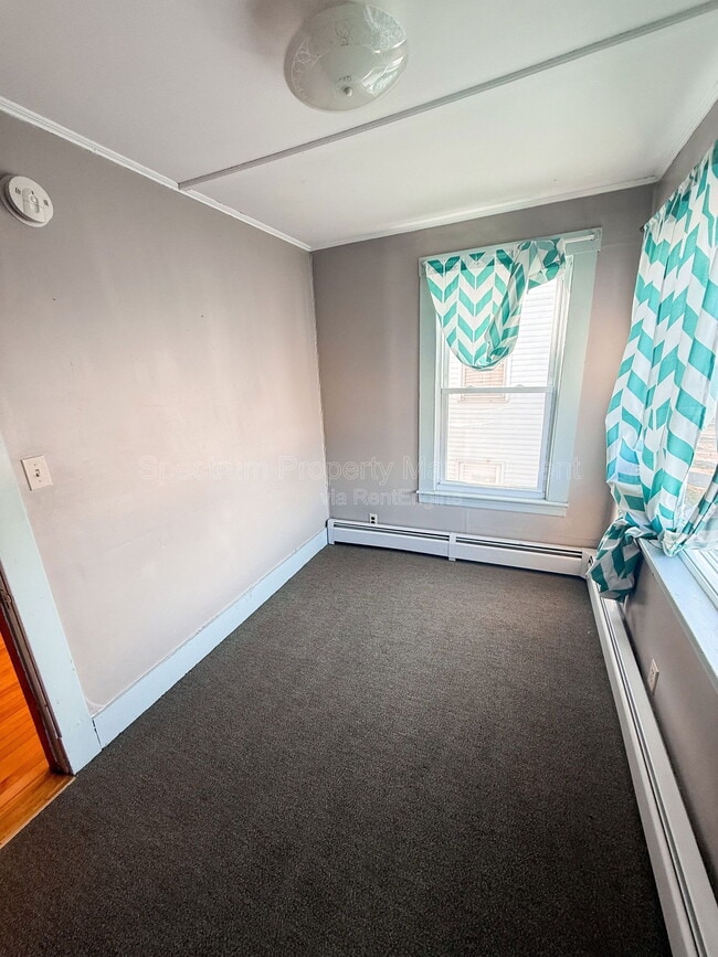 Building Photo - 47 Halifax St