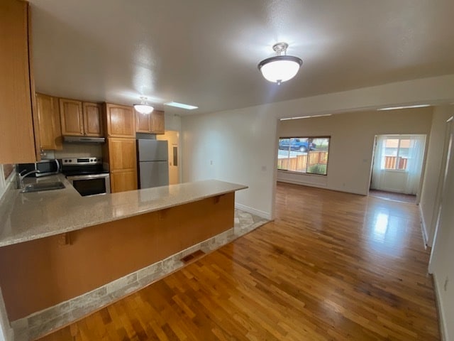 Building Photo - 340 Bishop Ave