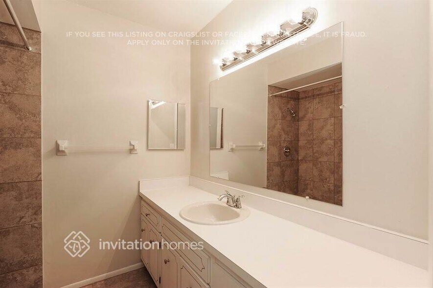 Building Photo - 7216 14th Ave NW