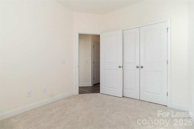 Building Photo - 4202 Alexander Vw Dr