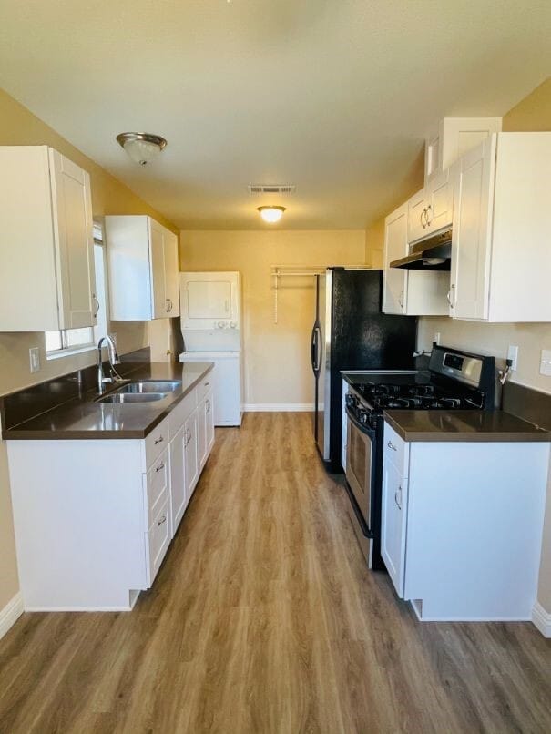 Building Photo - 2253 San Bernardo Ave